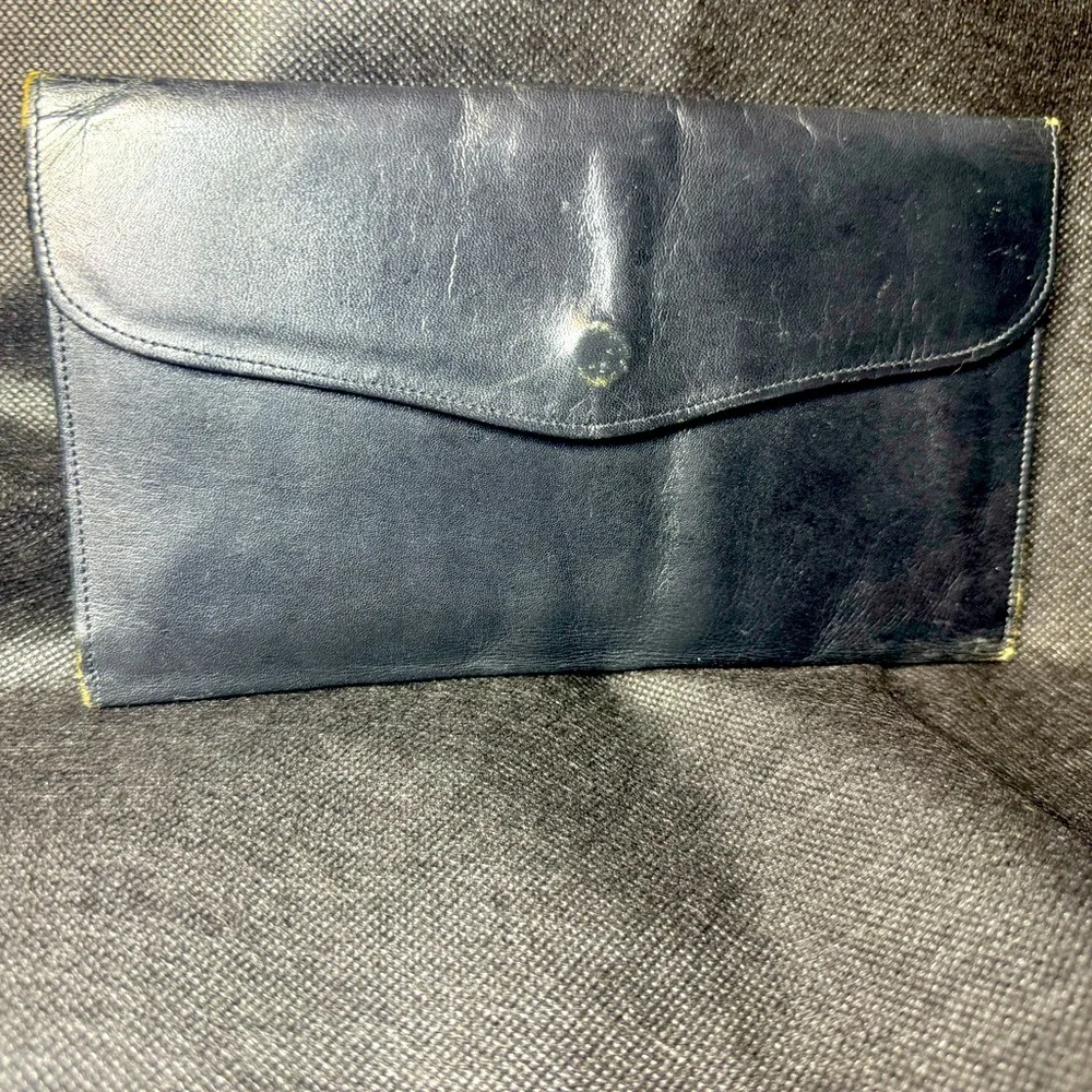 Yves Saint Laurent Clutch Vintage Lambskin Silk Lined Monogram 70s Rare YSL - Picture 3 of 12